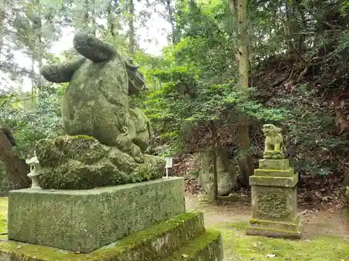 出雲神社の狛犬