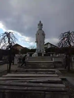三寳寺(東京都)