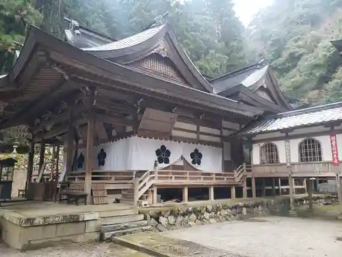 甘南美寺の本殿・本堂