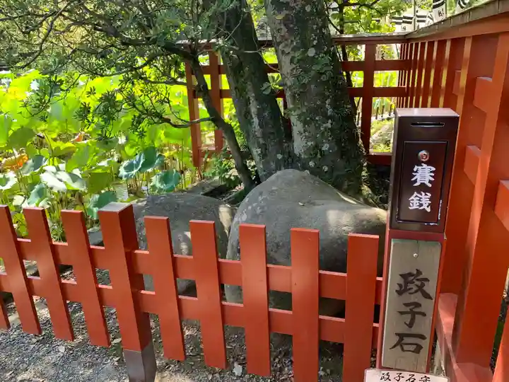 旗上弁財天社の末社・摂社