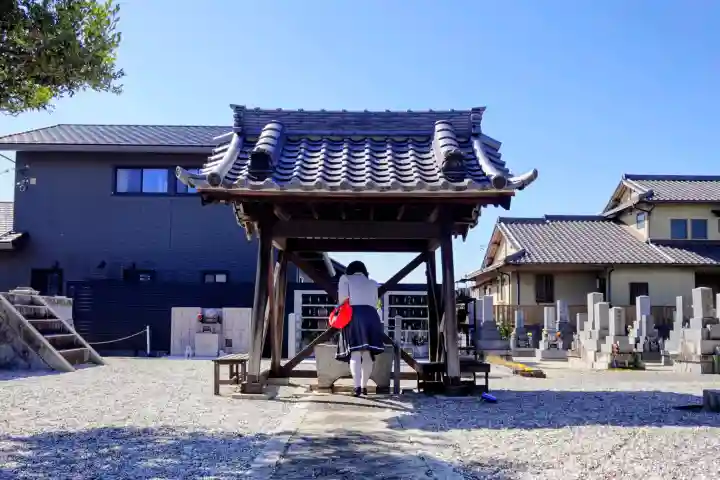 明泉寺の{uncategorized: "未分類", other: "その他", undefined: "問題あり", building: "その他建物", grave: "お墓", sacred_gate: "鳥居", guardian: "狛犬", statue: "像", buddha: "仏像", history: "歴史", nature: "自然", garden: "庭園", animal: "動物", pagoda: "塔", temizu: "手水舎", mountain_gate: "山門・神門", sanctuary: "本殿・本堂", subordinate: "末社・摂社", art: "芸術", scenery: "景色", jizo: "地蔵", ema: "絵馬", goshuin: "御朱印", omikuji: "おみくじ", items: "授与品その他", amulet: "お守り", goshuincho: "御朱印帳", eats: "食事", festival: "お祭り", votive_dance: "神楽", shichigosan: "七五三参", wedding: "結婚式", experience: "体験その他", initially: "初詣", around: "周辺", anti_infection: "感染症対策"}
