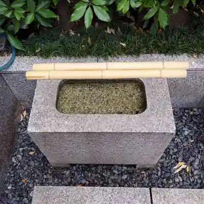 豊栄稲荷大明神の手水舎