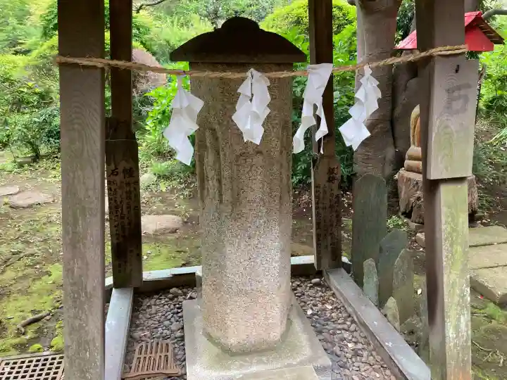 興禅寺の{uncategorized: "未分類", other: "その他", undefined: "問題あり", building: "その他建物", grave: "お墓", sacred_gate: "鳥居", guardian: "狛犬", statue: "像", buddha: "仏像", history: "歴史", nature: "自然", garden: "庭園", animal: "動物", pagoda: "塔", temizu: "手水舎", mountain_gate: "山門・神門", sanctuary: "本殿・本堂", subordinate: "末社・摂社", art: "芸術", scenery: "景色", jizo: "地蔵", ema: "絵馬", goshuin: "御朱印", omikuji: "おみくじ", items: "授与品その他", amulet: "お守り", goshuincho: "御朱印帳", eats: "食事", festival: "お祭り", votive_dance: "神楽", shichigosan: "七五三参", wedding: "結婚式", experience: "体験その他", initially: "初詣", around: "周辺", anti_infection: "感染症対策"}