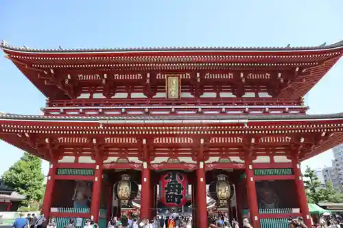 浅草寺の山門