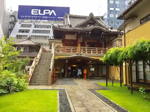 圓珠寺の本殿・本堂