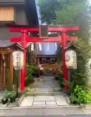 五十稲荷神社(栄寿稲荷神社)の鳥居