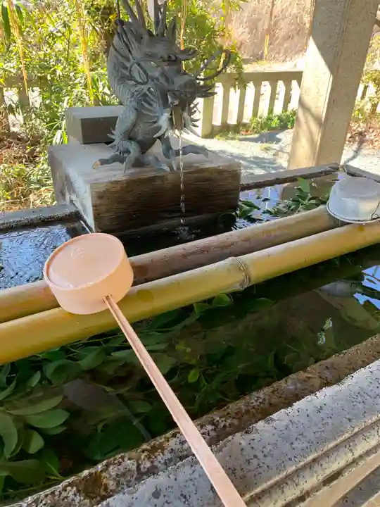 八雲神社(緑町)の手水舎