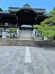 近江神宮の山門