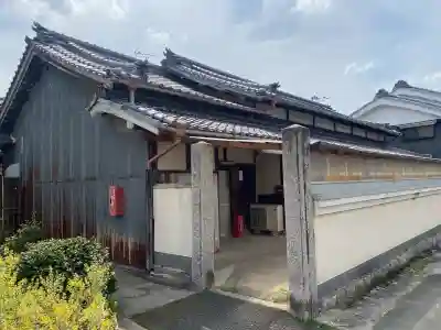 極楽寺の{uncategorized: "未分類", other: "その他", undefined: "問題あり", building: "その他建物", grave: "お墓", sacred_gate: "鳥居", guardian: "狛犬", statue: "像", buddha: "仏像", history: "歴史", nature: "自然", garden: "庭園", animal: "動物", pagoda: "塔", temizu: "手水舎", mountain_gate: "山門・神門", sanctuary: "本殿・本堂", subordinate: "末社・摂社", art: "芸術", scenery: "景色", jizo: "地蔵", ema: "絵馬", goshuin: "御朱印", omikuji: "おみくじ", items: "授与品その他", amulet: "お守り", goshuincho: "御朱印帳", eats: "食事", festival: "お祭り", votive_dance: "神楽", shichigosan: "七五三参", wedding: "結婚式", experience: "体験その他", initially: "初詣", around: "周辺", anti_infection: "感染症対策"}
