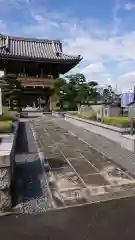 一乗院の山門