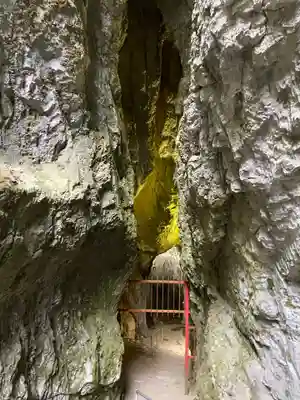 岩山大明神(岡山県)