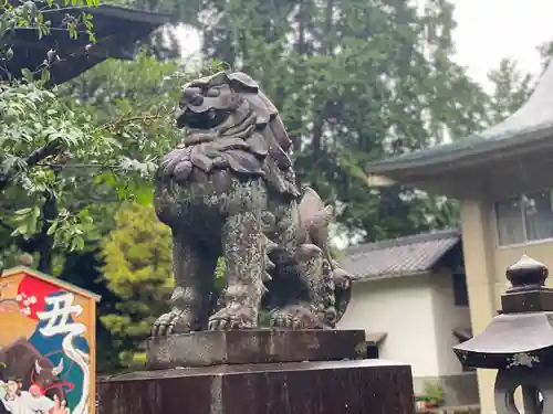 草薙神社の狛犬