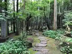 大雄寺の像