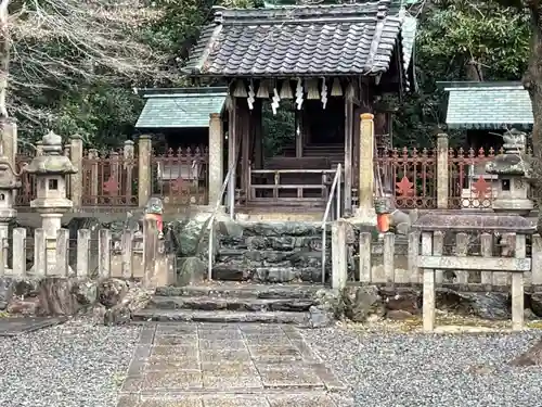 城山八幡宮の末社・摂社