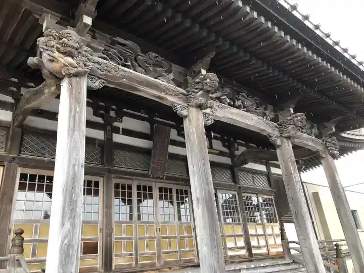 常念寺の本殿・本堂