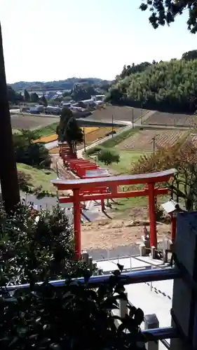 高屋敷稲荷神社の鳥居