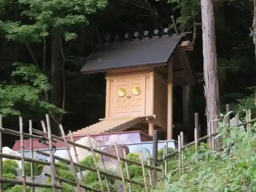 不二阿祖山太神宮の本殿