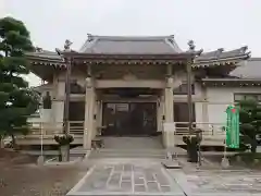 直心院光明寺の本殿