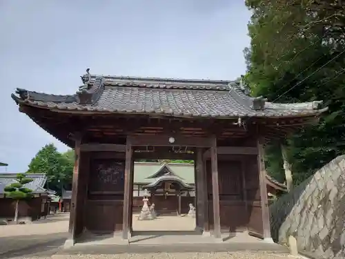 清水神社の山門