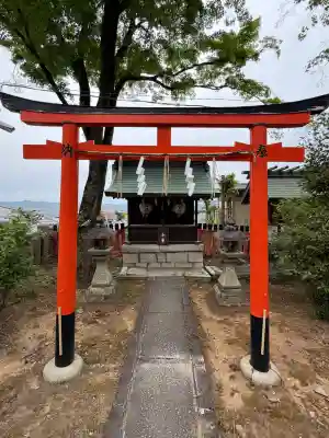 粟田神社の{uncategorized: "未分類", other: "その他", undefined: "問題あり", building: "その他建物", grave: "お墓", sacred_gate: "鳥居", guardian: "狛犬", statue: "像", buddha: "仏像", history: "歴史", nature: "自然", garden: "庭園", animal: "動物", pagoda: "塔", temizu: "手水舎", mountain_gate: "山門・神門", sanctuary: "本殿・本堂", subordinate: "末社・摂社", art: "芸術", scenery: "景色", jizo: "地蔵", ema: "絵馬", goshuin: "御朱印", omikuji: "おみくじ", items: "授与品その他", amulet: "お守り", goshuincho: "御朱印帳", eats: "食事", festival: "お祭り", votive_dance: "神楽", shichigosan: "七五三参", wedding: "結婚式", experience: "体験その他", initially: "初詣", around: "周辺", anti_infection: "感染症対策"}
