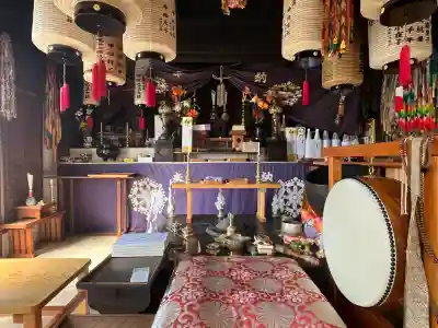 貴宝院の{uncategorized: "未分類", other: "その他", undefined: "問題あり", building: "その他建物", grave: "お墓", sacred_gate: "鳥居", guardian: "狛犬", statue: "像", buddha: "仏像", history: "歴史", nature: "自然", garden: "庭園", animal: "動物", pagoda: "塔", temizu: "手水舎", mountain_gate: "山門・神門", sanctuary: "本殿・本堂", subordinate: "末社・摂社", art: "芸術", scenery: "景色", jizo: "地蔵", ema: "絵馬", goshuin: "御朱印", omikuji: "おみくじ", items: "授与品その他", amulet: "お守り", goshuincho: "御朱印帳", eats: "食事", festival: "お祭り", votive_dance: "神楽", shichigosan: "七五三参", wedding: "結婚式", experience: "体験その他", initially: "初詣", around: "周辺", anti_infection: "感染症対策"}