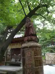 宇賀稲荷神社の建物その他