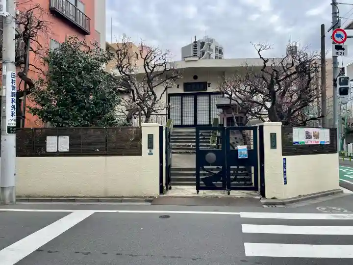 梅林寺の{uncategorized: "未分類", other: "その他", undefined: "問題あり", building: "その他建物", grave: "お墓", sacred_gate: "鳥居", guardian: "狛犬", statue: "像", buddha: "仏像", history: "歴史", nature: "自然", garden: "庭園", animal: "動物", pagoda: "塔", temizu: "手水舎", mountain_gate: "山門・神門", sanctuary: "本殿・本堂", subordinate: "末社・摂社", art: "芸術", scenery: "景色", jizo: "地蔵", ema: "絵馬", goshuin: "御朱印", omikuji: "おみくじ", items: "授与品その他", amulet: "お守り", goshuincho: "御朱印帳", eats: "食事", festival: "お祭り", votive_dance: "神楽", shichigosan: "七五三参", wedding: "結婚式", experience: "体験その他", initially: "初詣", around: "周辺", anti_infection: "感染症対策"}