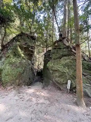 室生龍穴神社(奈良県)