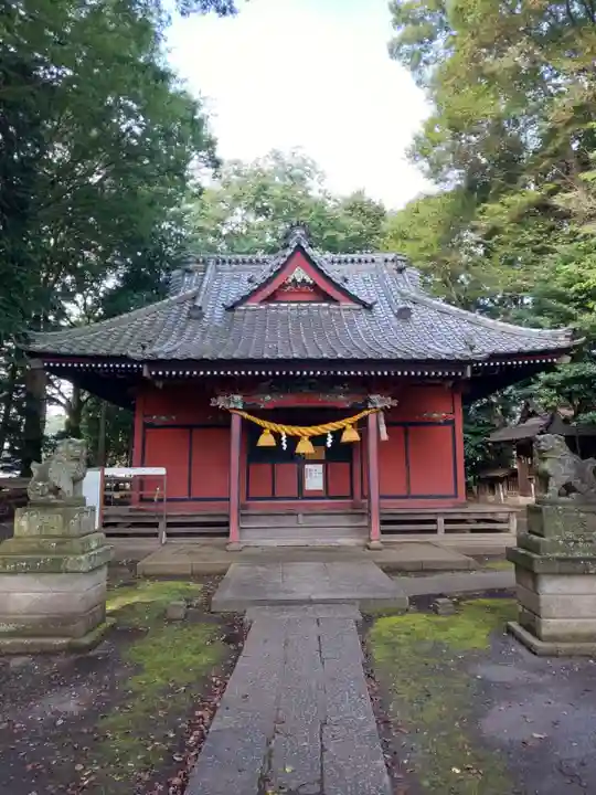 中氷川神社の本殿・本堂