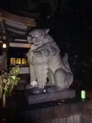 大鳥神社の狛犬