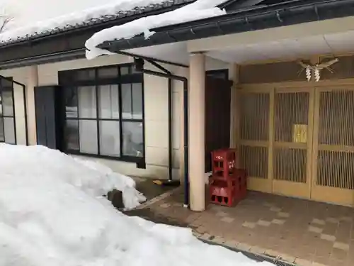 與志漏神社の建物その他