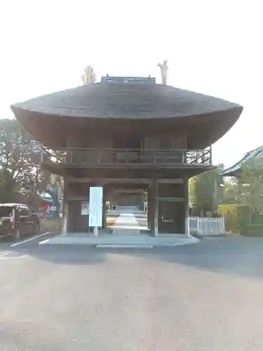 普済寺の山門・神門