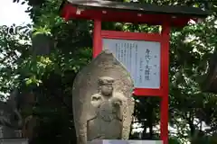 愛宕神社の像