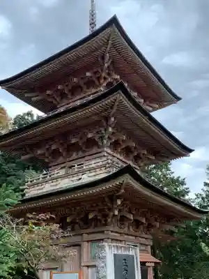 岩殿山安楽寺(吉見観音)の塔