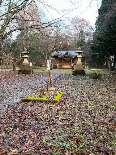 七座神社の建物その他