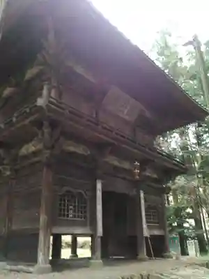龍穏寺の山門・神門