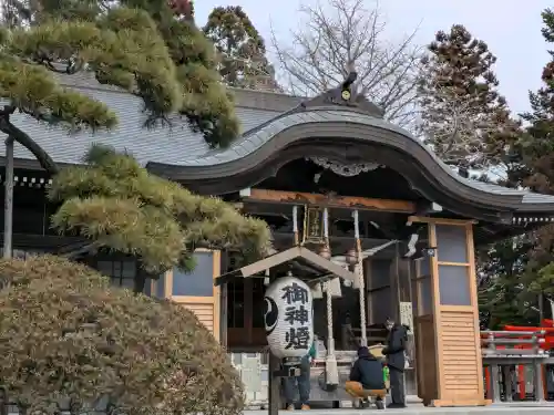 湯倉神社の{uncategorized: "未分類", other: "その他", undefined: "問題あり", building: "その他建物", grave: "お墓", sacred_gate: "鳥居", guardian: "狛犬", statue: "像", buddha: "仏像", history: "歴史", nature: "自然", garden: "庭園", animal: "動物", pagoda: "塔", temizu: "手水舎", mountain_gate: "山門・神門", sanctuary: "本殿・本堂", subordinate: "末社・摂社", art: "芸術", scenery: "景色", jizo: "地蔵", ema: "絵馬", goshuin: "御朱印", omikuji: "おみくじ", items: "授与品その他", amulet: "お守り", goshuincho: "御朱印帳", eats: "食事", festival: "お祭り", votive_dance: "神楽", shichigosan: "七五三参", wedding: "結婚式", experience: "体験その他", initially: "初詣", around: "周辺", anti_infection: "感染症対策"}