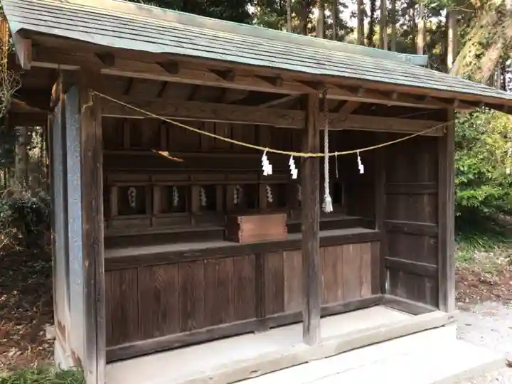 飽富神社の末社・摂社