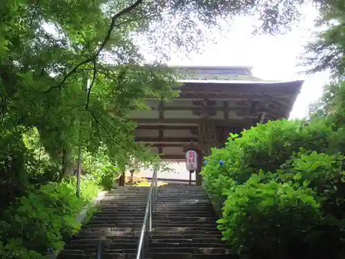 金剛輪寺の山門