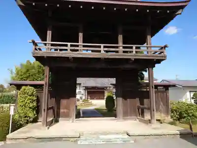 総持院の山門・神門