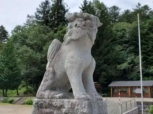 美幌神社の狛犬