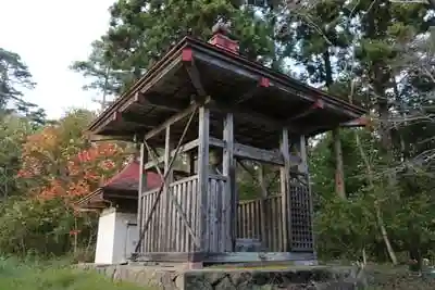 華足寺の建物その他