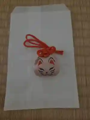 五十稲荷神社(栄寿稲荷神社)の{uncategorized: "未分類", other: "その他", undefined: "問題あり", building: "その他建物", grave: "お墓", sacred_gate: "鳥居", guardian: "狛犬", statue: "像", buddha: "仏像", history: "歴史", nature: "自然", garden: "庭園", animal: "動物", pagoda: "塔", temizu: "手水舎", mountain_gate: "山門・神門", sanctuary: "本殿・本堂", subordinate: "末社・摂社", art: "芸術", scenery: "景色", jizo: "地蔵", ema: "絵馬", goshuin: "御朱印", omikuji: "おみくじ", items: "授与品その他", amulet: "お守り", goshuincho: "御朱印帳", eats: "食事", festival: "お祭り", votive_dance: "神楽", shichigosan: "七五三参", wedding: "結婚式", experience: "体験その他", initially: "初詣", around: "周辺", anti_infection: "感染症対策"}