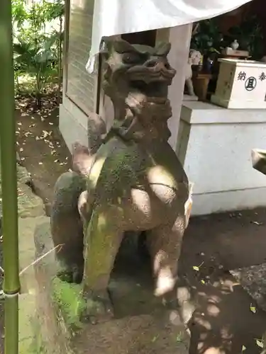 上目黒氷川神社の狛犬