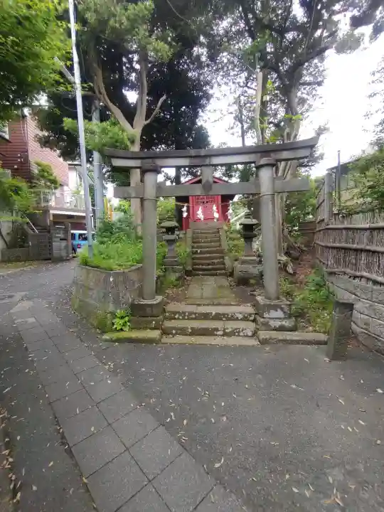 山中稲荷社(神奈川県)