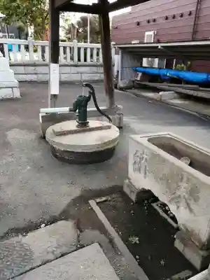 水神社の手水舎