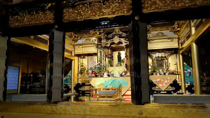 旭川別院の本殿・本堂