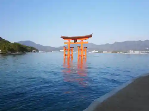 厳島神社(広島県)