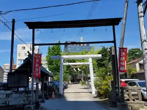 阿邪訶根神社の鳥居