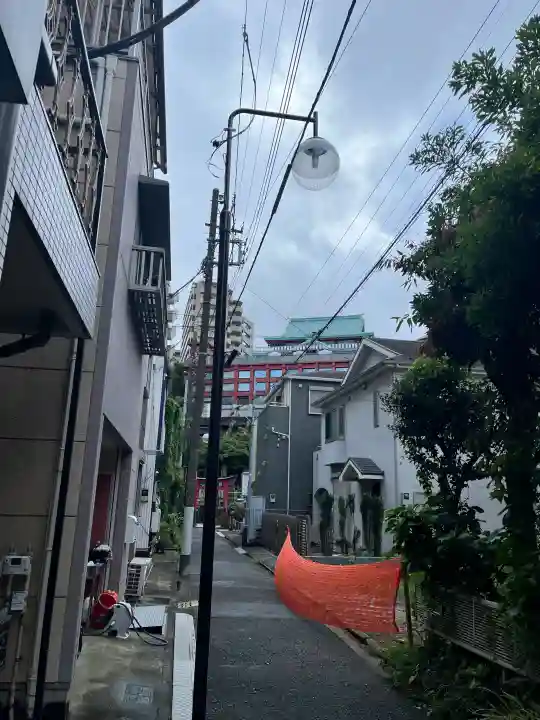 成田山横浜別院延命院の{uncategorized: "未分類", other: "その他", undefined: "問題あり", building: "その他建物", grave: "お墓", sacred_gate: "鳥居", guardian: "狛犬", statue: "像", buddha: "仏像", history: "歴史", nature: "自然", garden: "庭園", animal: "動物", pagoda: "塔", temizu: "手水舎", mountain_gate: "山門・神門", sanctuary: "本殿・本堂", subordinate: "末社・摂社", art: "芸術", scenery: "景色", jizo: "地蔵", ema: "絵馬", goshuin: "御朱印", omikuji: "おみくじ", items: "授与品その他", amulet: "お守り", goshuincho: "御朱印帳", eats: "食事", festival: "お祭り", votive_dance: "神楽", shichigosan: "七五三参", wedding: "結婚式", experience: "体験その他", initially: "初詣", around: "周辺", anti_infection: "感染症対策"}